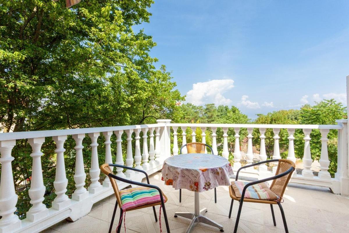 Apartments Magdalena Малинска Экстерьер фото